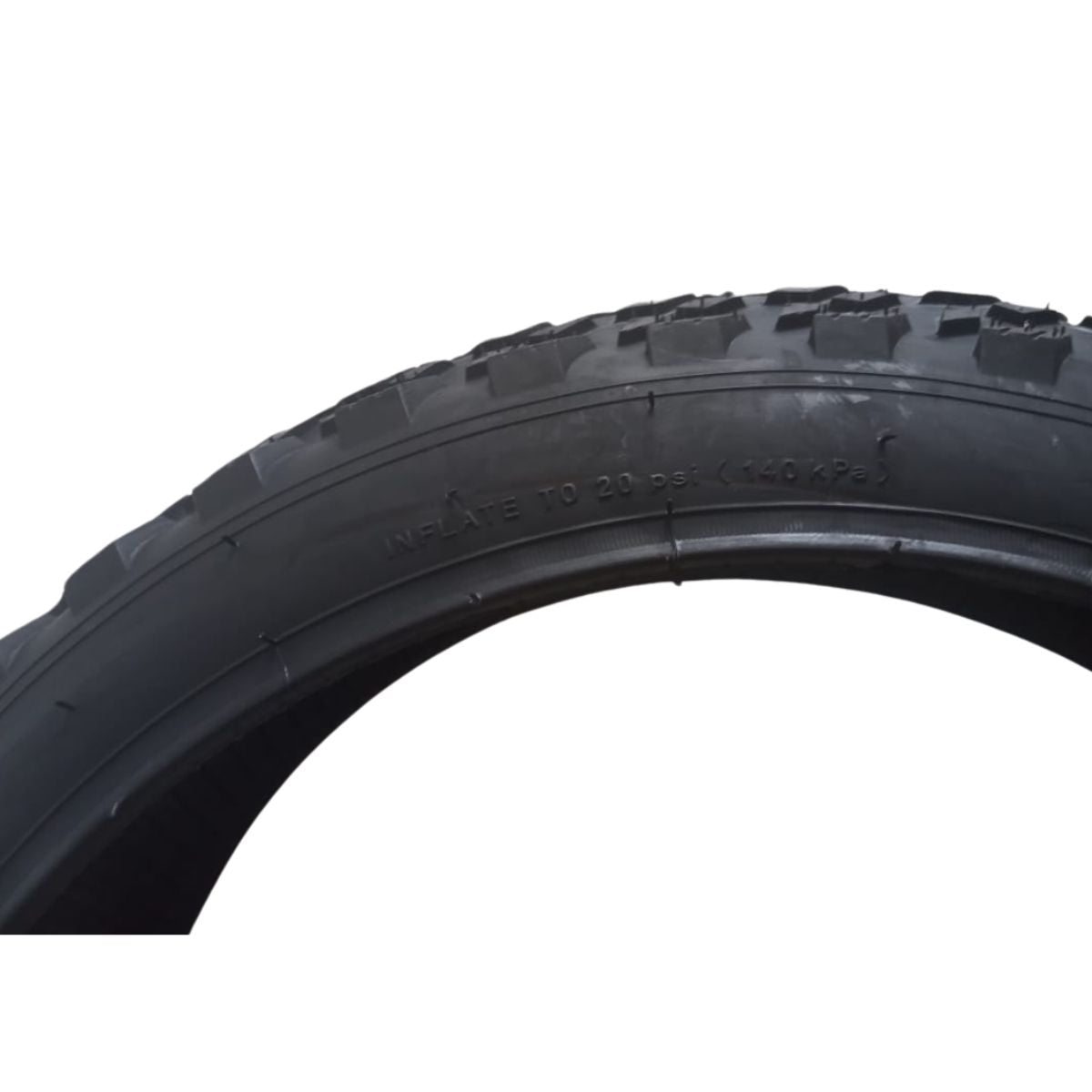 Cubierta FAT 26X4.0 Importada