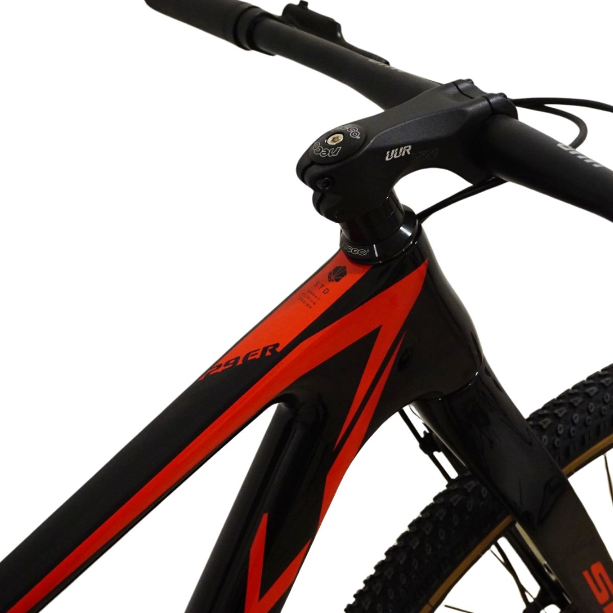 Bicicleta Carbono rodado 29 - Deore - SBK