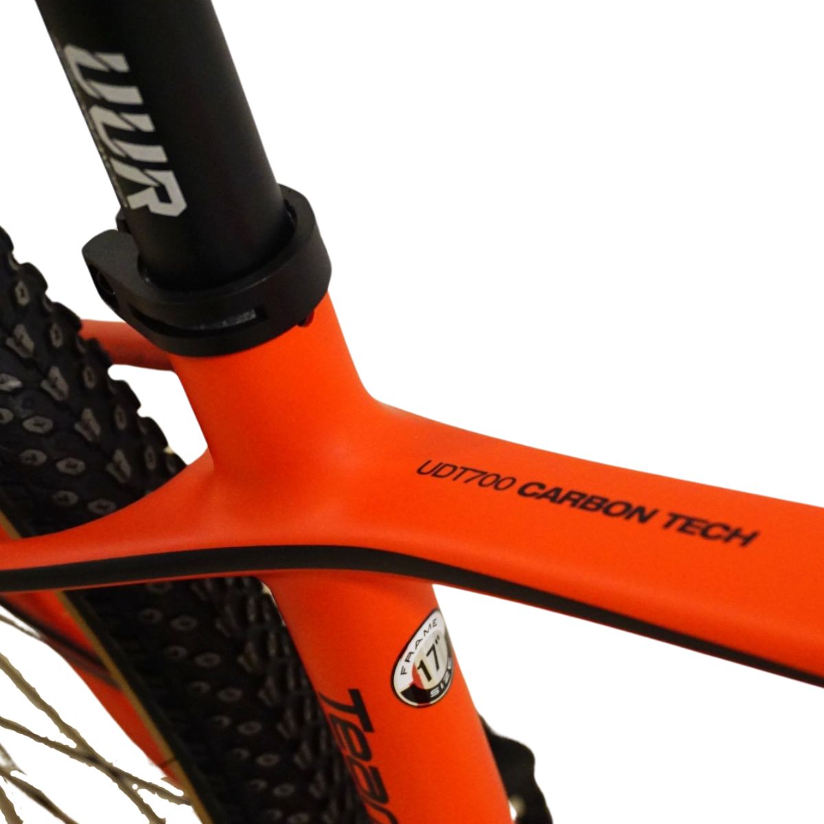 Bicicleta Carbono rodado 29 - Deore - SBK