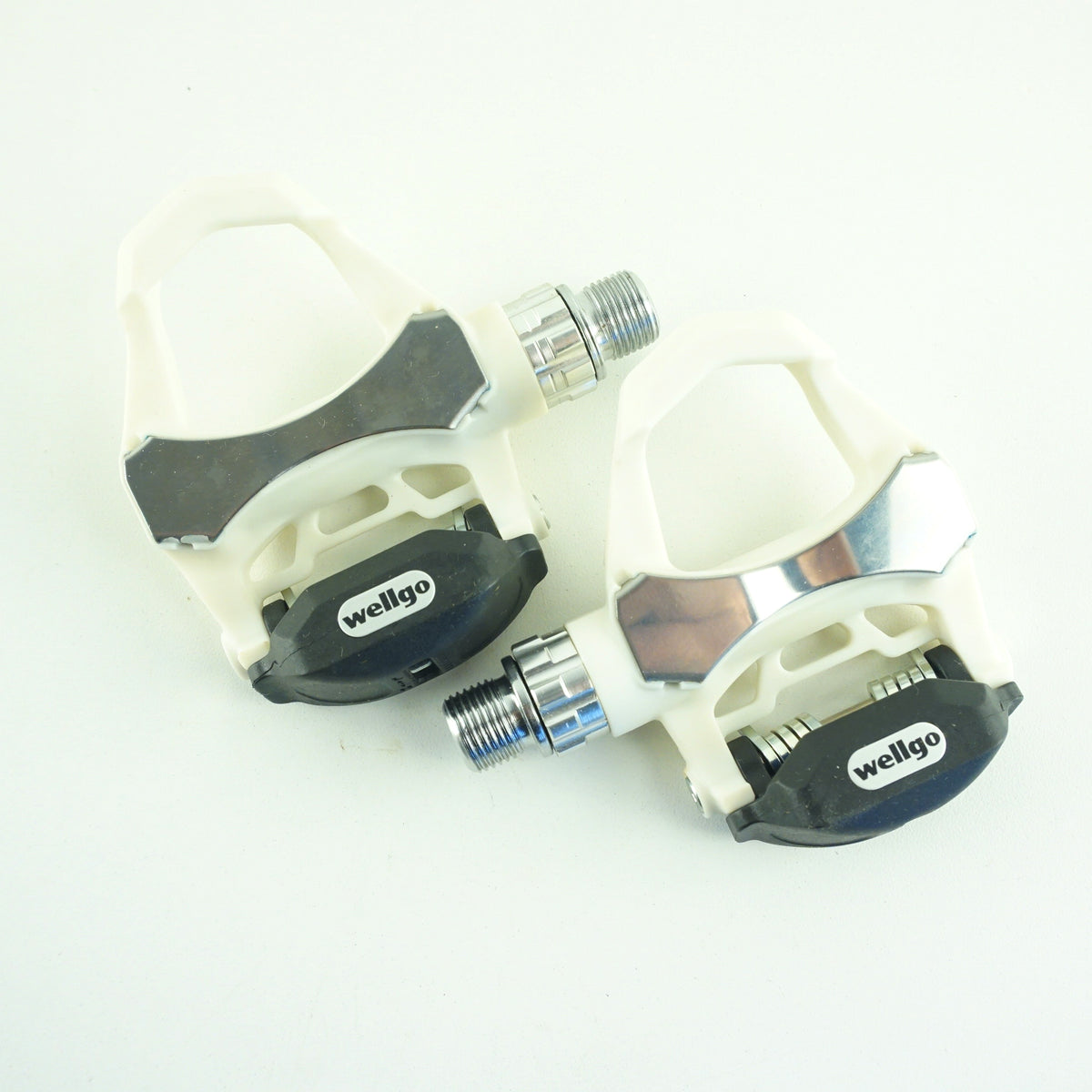 Pedales Wellgo R168 con rosca 9/16