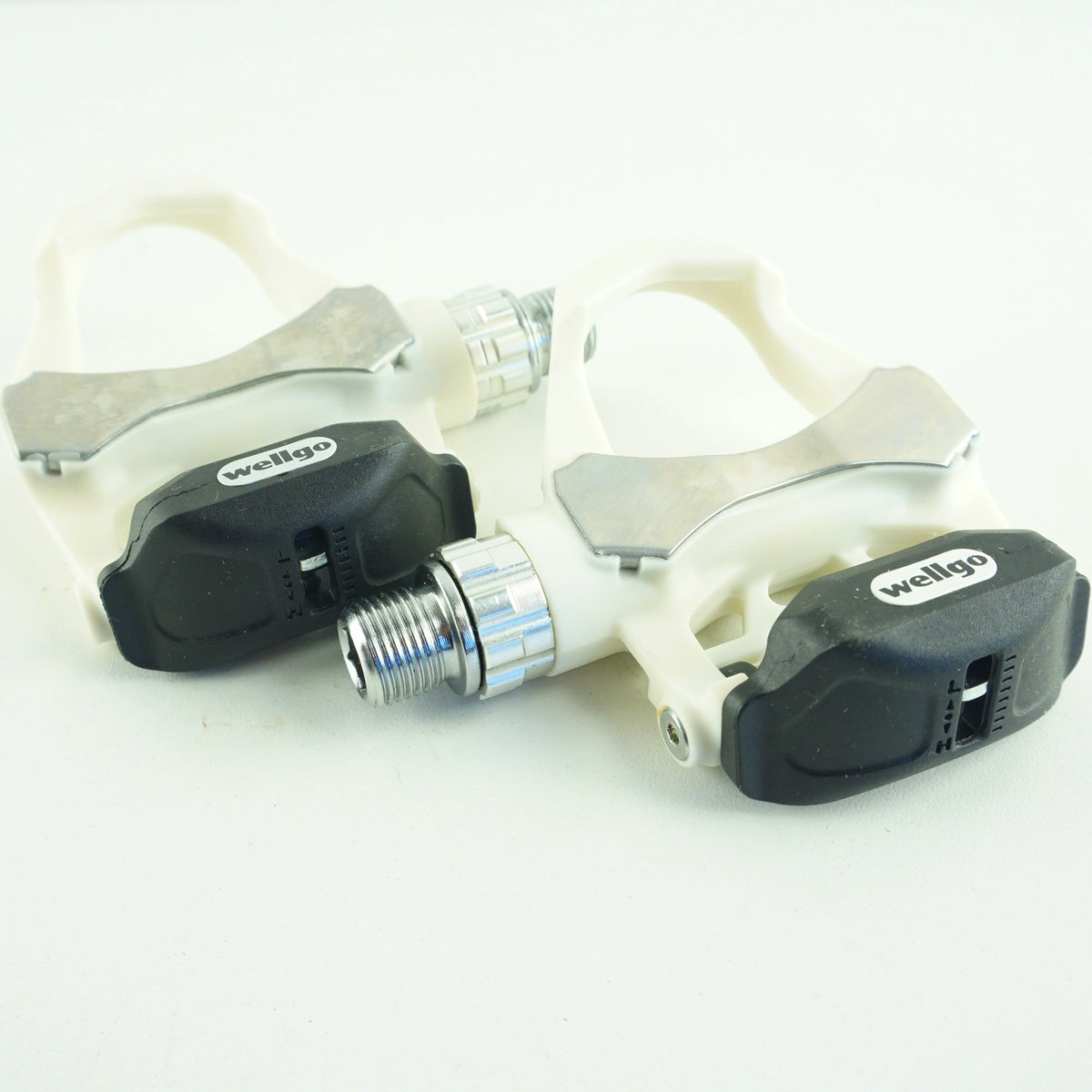 Pedales Wellgo R168 con rosca 9/16