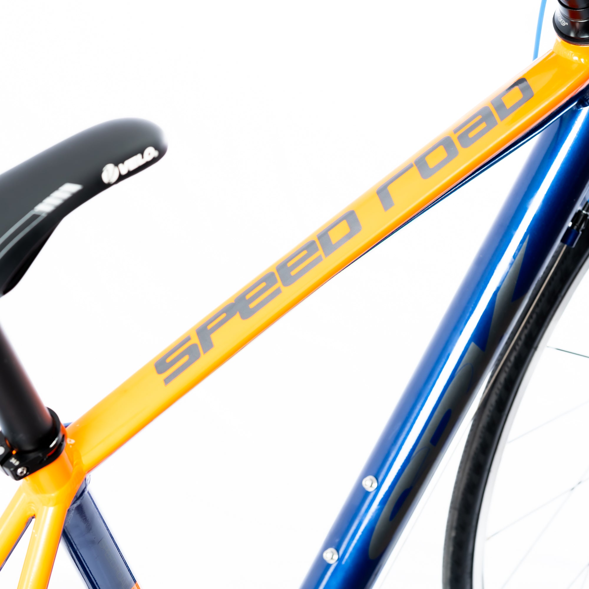 BICICLETA SBK SPEED ROAD S9 + 2 cascos Drifter Bell MIPS de regalo