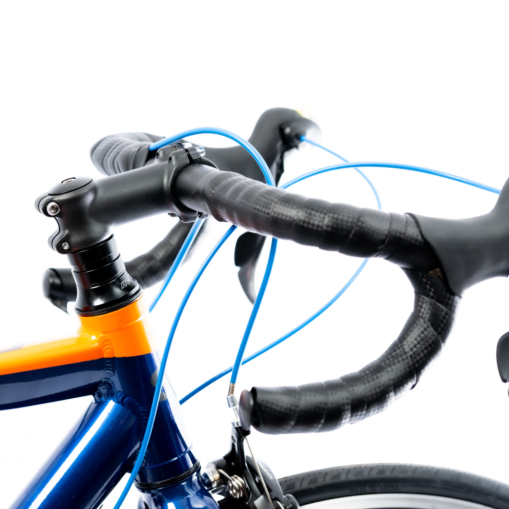 BICICLETA SBK SPEED ROAD S9 + 2 cascos Drifter Bell MIPS de regalo