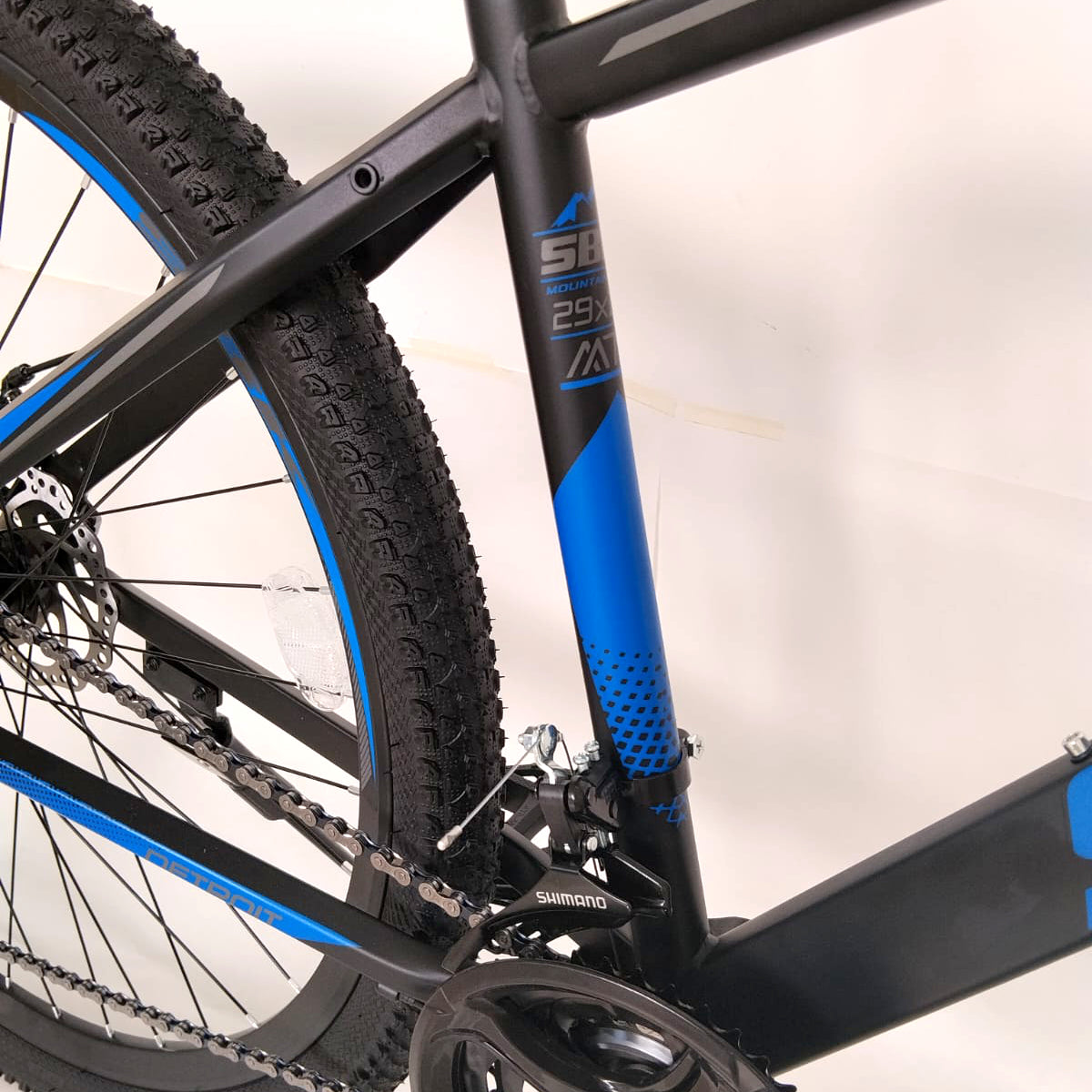 Bicicleta MTB Rodado 29 Detroit 21 velocidades SBK
