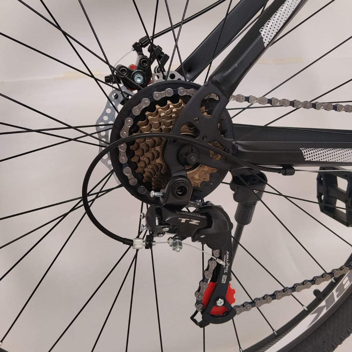 Bicicleta MTB Rodado 29 Detroit 21 velocidades SBK