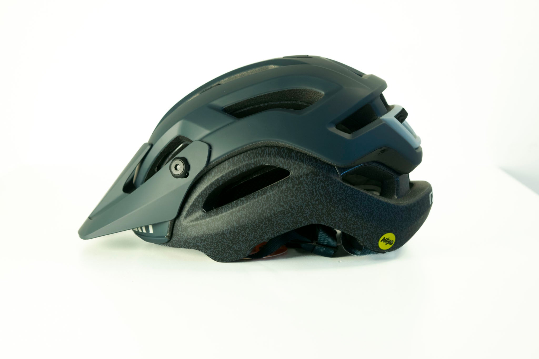 Casco Giro Manifest Mips Spherical