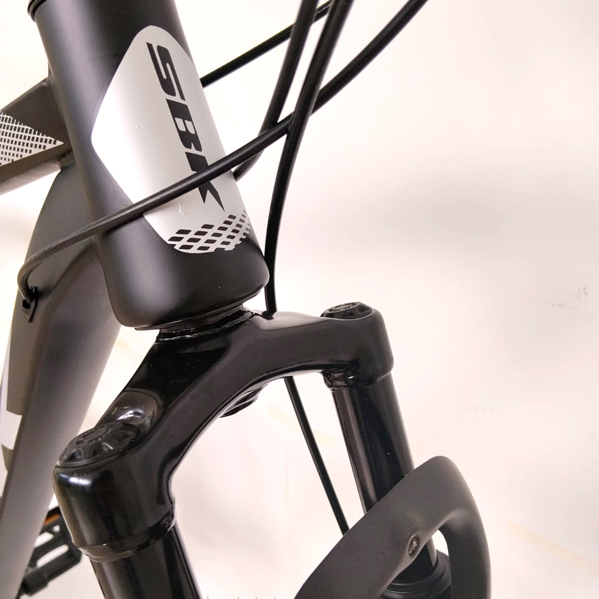 Bicicleta MTB Rodado 29 Detroit 21 velocidades SBK